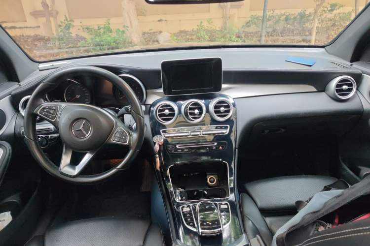 Used Mercedes-Benz GLC 2016 GLC 200 4MATIC Center Console