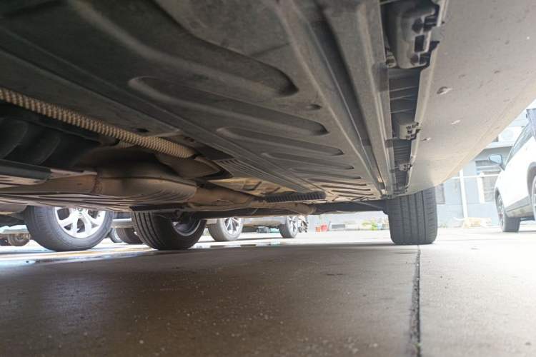 Used Mercedes-Benz GLC 2016 GLC 200 4MATIC Chassis Front Left