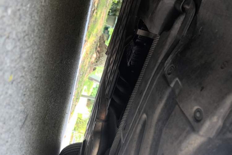 Used Mercedes-Benz GLC 2016 GLC 260 4MATIC Dynamic Edition Chassis Front Left