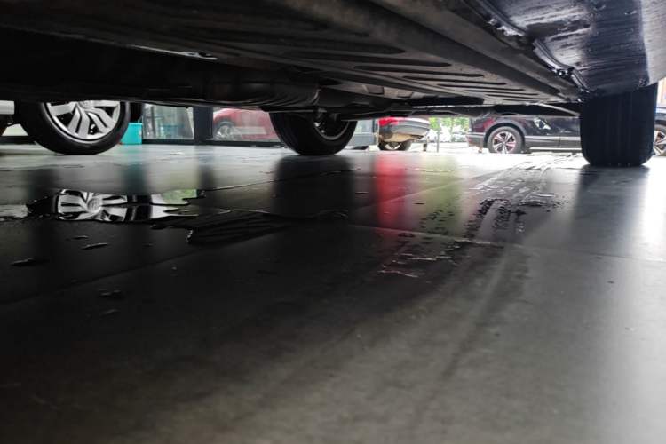 Used Mercedes-Benz GLC 2016 GLC 260 4MATIC Dynamic Edition Chassis Front Left