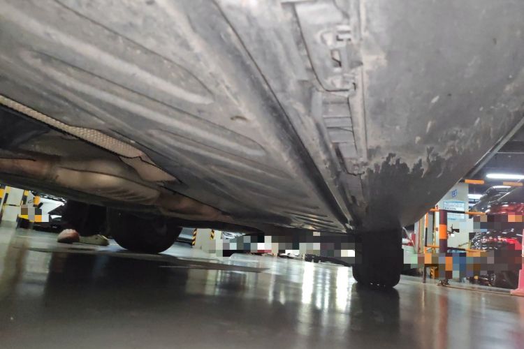 Used Mercedes-Benz GLC 2016 GLC 300 4MATIC Dynamic Model Chassis Front Left