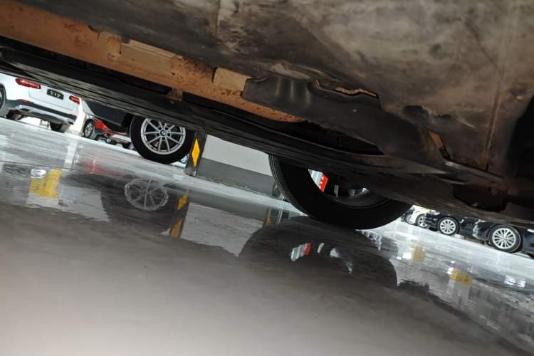 Used Mercedes-Benz GLC 2016 GLC 300 4MATIC Dynamic Model Chassis Front Right