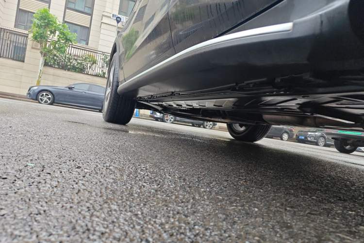 Used Mercedes-Benz GLC 2016 GLC 300 4MATIC Dynamic Model Chassis Rear Left