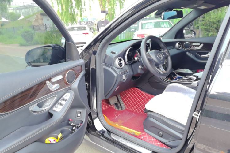 Used Mercedes-Benz GLC 2016 GLC 260 4MATIC Dynamic Edition Driver Seat