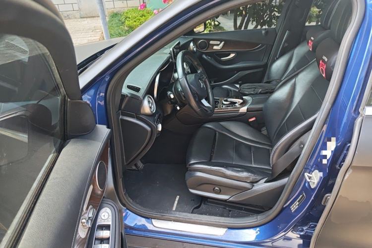 Used Mercedes-Benz GLC 2016 GLC 300 4MATIC Dynamic Model Driver Seat