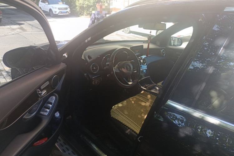 Used Mercedes-Benz GLC 2016 GLC 260 4MATIC Luxury Model Driver Seat