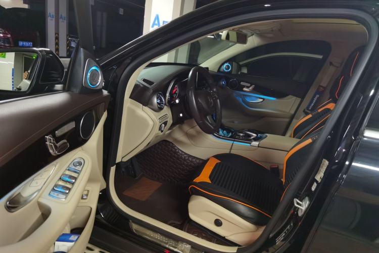 Used Mercedes-Benz GLC 2016 GLC 260 4MATIC Dynamic Edition Driver Seat
