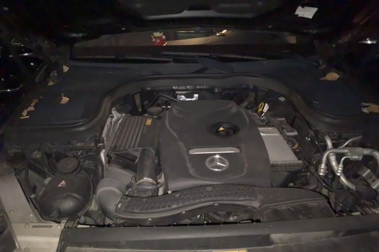 Used Mercedes-Benz GLC 2016 GLC 260 4MATIC Dynamic Edition Engine Bay