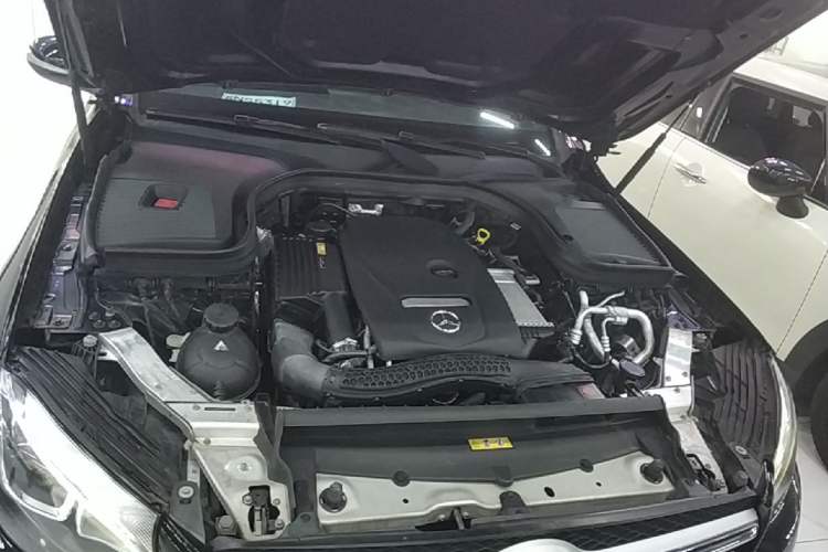 Used Mercedes-Benz GLC 2016 GLC 200 4MATIC Engine Bay