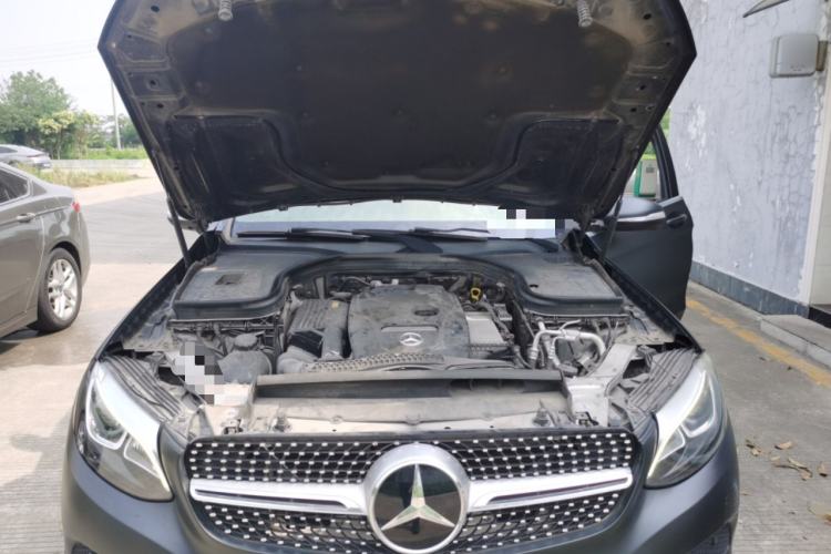 Used Mercedes-Benz GLC 2016 GLC 260 4MATIC Dynamic Edition Engine Bay