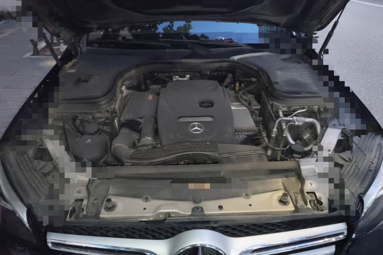 Used Mercedes-Benz GLC 2016 GLC 260 4MATIC Dynamic Edition Engine Bay