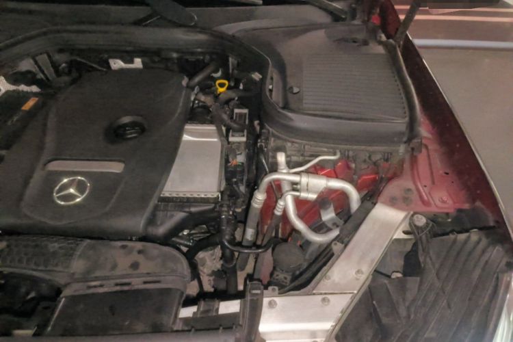 Used Mercedes-Benz GLC 2016 GLC 260 4MATIC Dynamic Edition Engine Bay Left