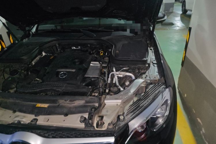 Used Mercedes-Benz GLC 2016 GLC 300 4MATIC Dynamic Model Engine Bay Left