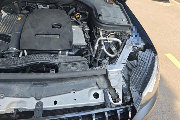Used Mercedes-Benz GLC 2016 GLC 300 4MATIC Dynamic Model Engine Bay Left