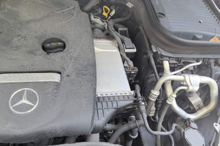 Used Mercedes-Benz GLC 2016 GLC 260 4MATIC Dynamic Edition Engine Bay Left