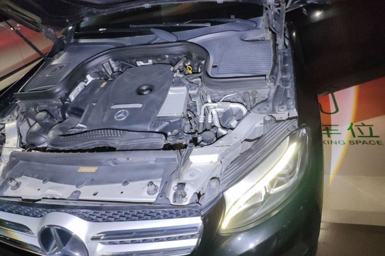 Used Mercedes-Benz GLC 2016 GLC 260 4MATIC Luxury Model Engine Bay Left