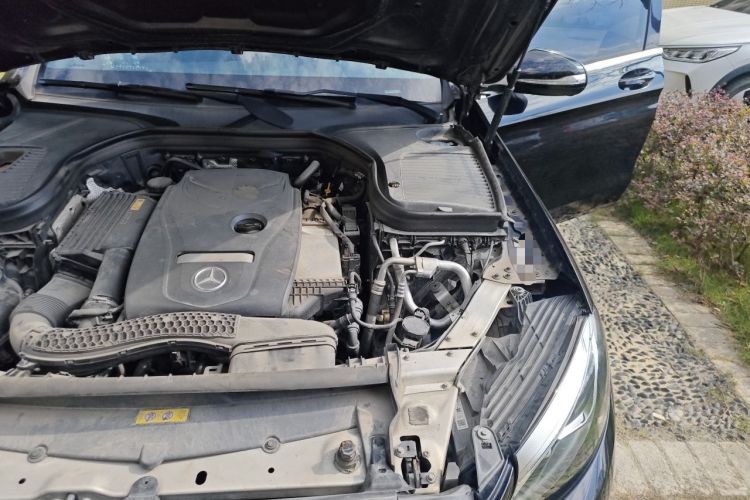 Used Mercedes-Benz GLC 2016 GLC 260 4MATIC Dynamic Edition Engine Bay Left