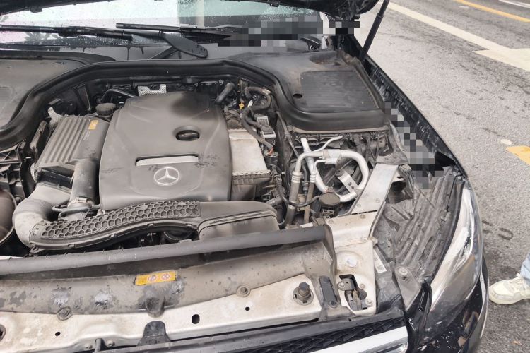 Used Mercedes-Benz GLC 2016 GLC 260 4MATIC Luxury Model Engine Bay Left