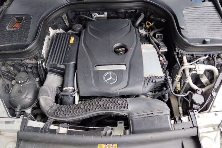 Used Mercedes-Benz GLC 2016 GLC 300 4MATIC Dynamic Model Engine Bay