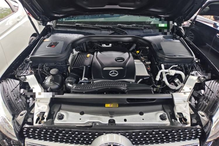 Used Mercedes-Benz GLC 2016 GLC 260 4MATIC Dynamic Edition Engine Bay