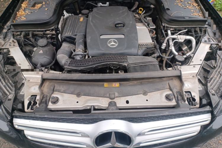 Used Mercedes-Benz GLC 2016 GLC 260 4MATIC Dynamic Edition Engine Bay