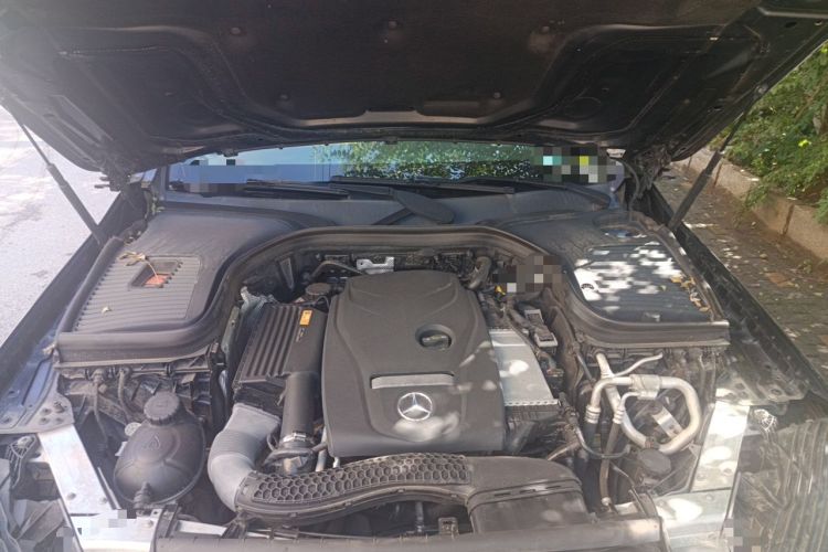 Used Mercedes-Benz GLC 2016 GLC 260 4MATIC Luxury Model Engine Bay