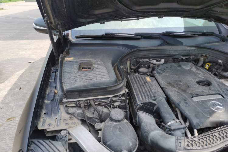 Used Mercedes-Benz GLC 2016 GLC 260 4MATIC Dynamic Edition Engine Bay Right
