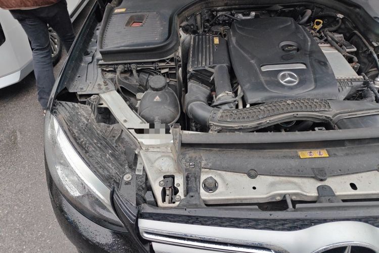 Used Mercedes-Benz GLC 2016 GLC 300 4MATIC Dynamic Model Engine Bay Right