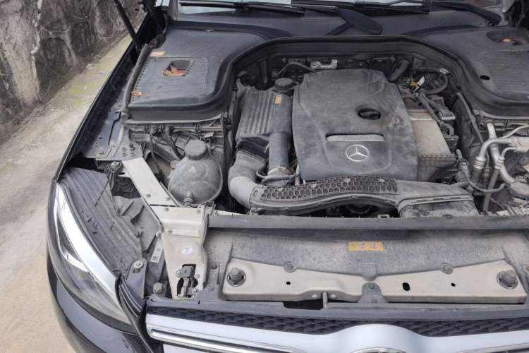 Used Mercedes-Benz GLC 2016 GLC 260 4MATIC Dynamic Edition Engine Bay Right