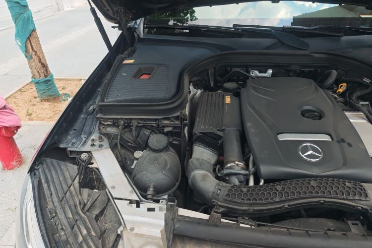Used Mercedes-Benz GLC 2016 GLC 200 4MATIC Engine Bay Right