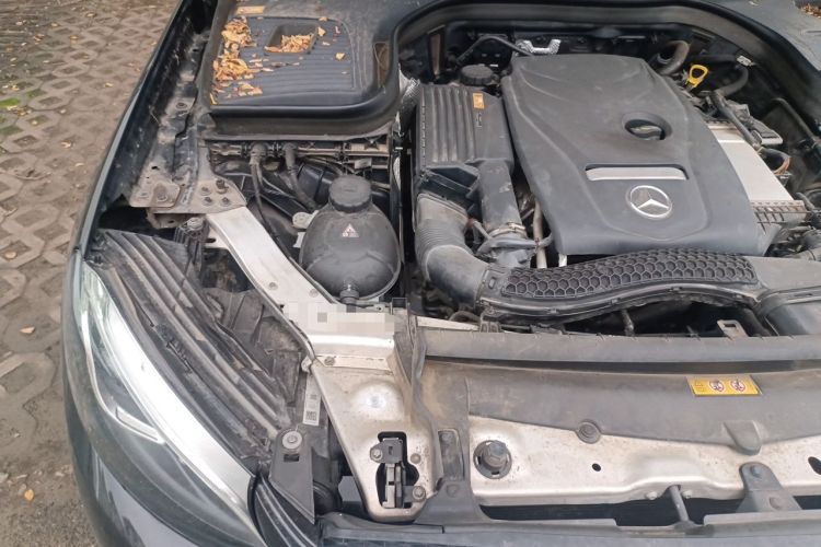 Used Mercedes-Benz GLC 2016 GLC 260 4MATIC Dynamic Edition Engine Bay Right