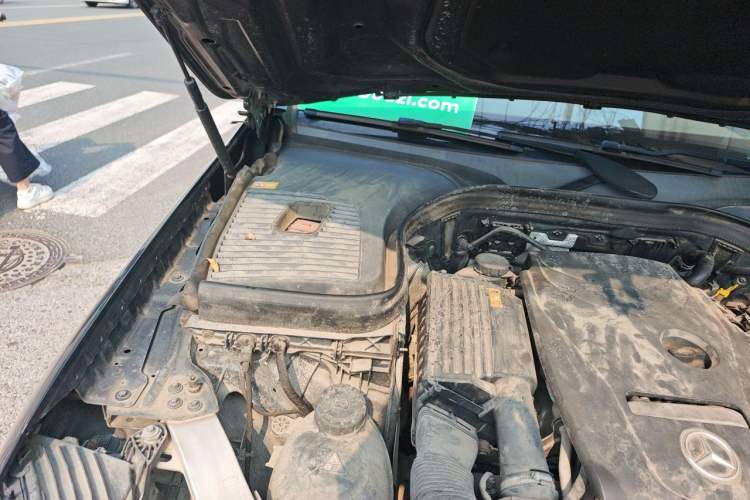 Used Mercedes-Benz GLC 2016 GLC 300 4MATIC Dynamic Model Engine Bay Right