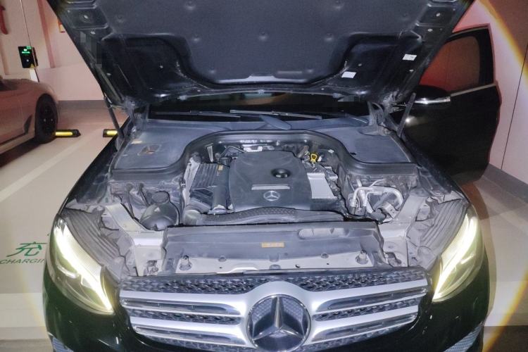 Used Mercedes-Benz GLC 2016 GLC 260 4MATIC Luxury Model Engine Bay