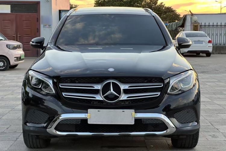 Used Mercedes-Benz GLC 2016 GLC 260 4MATIC Dynamic Edition Exterior 1