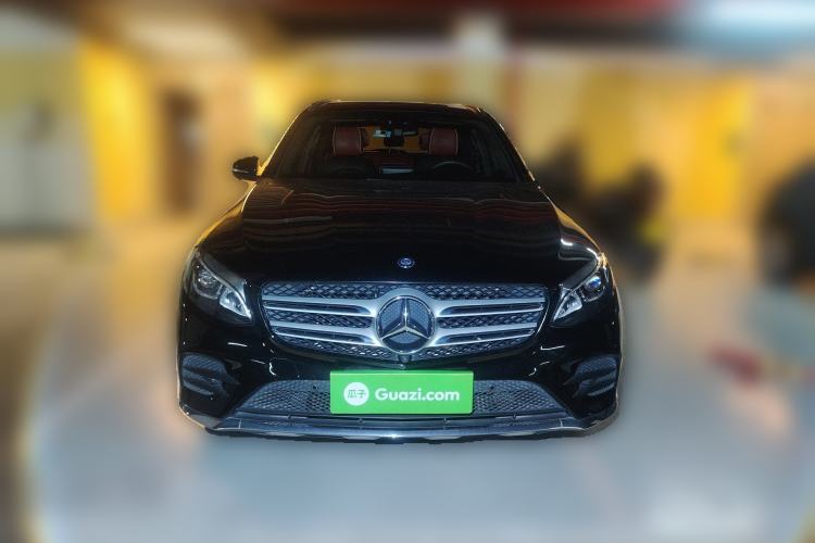 Used Mercedes-Benz GLC 2016 GLC 260 4MATIC Luxury Model Exterior 1