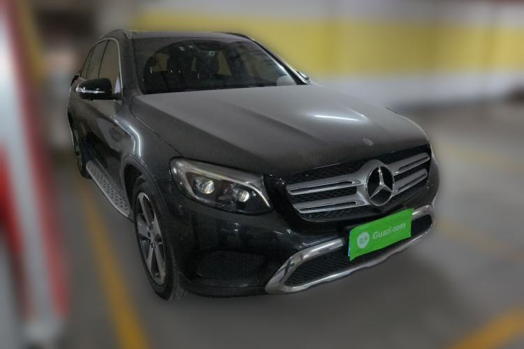 Used Mercedes-Benz GLC 2016 GLC 300 4MATIC Dynamic Model Exterior 2