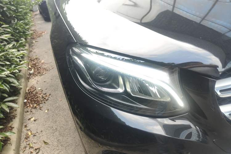 Used Mercedes-Benz GLC 2016 GLC 200 4MATIC Exterior 6