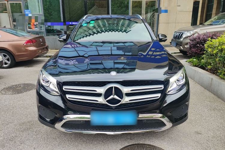 Used Mercedes-Benz GLC 2016 GLC 260 4MATIC Luxury Model Front