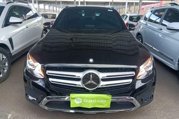 Used Mercedes-Benz GLC 2016 GLC 260 4MATIC Luxury Model Front