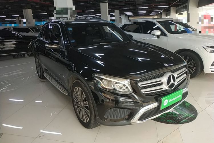Used Mercedes-Benz GLC 2016 GLC 200 4MATIC Front Right 45 Deg