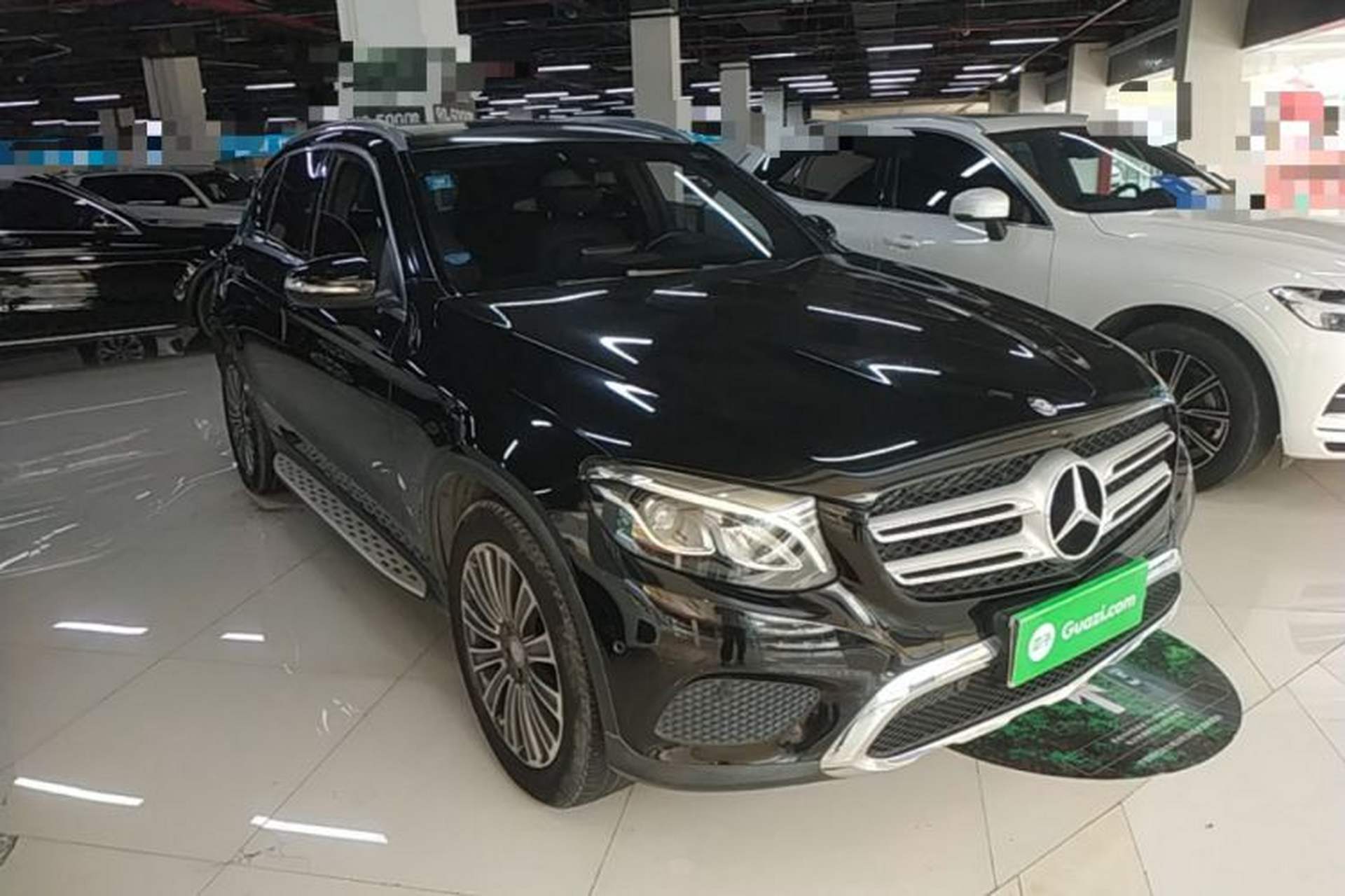 Used Mercedes-Benz GLC 2016 GLC 200 4MATIC Front Right 45 Deg