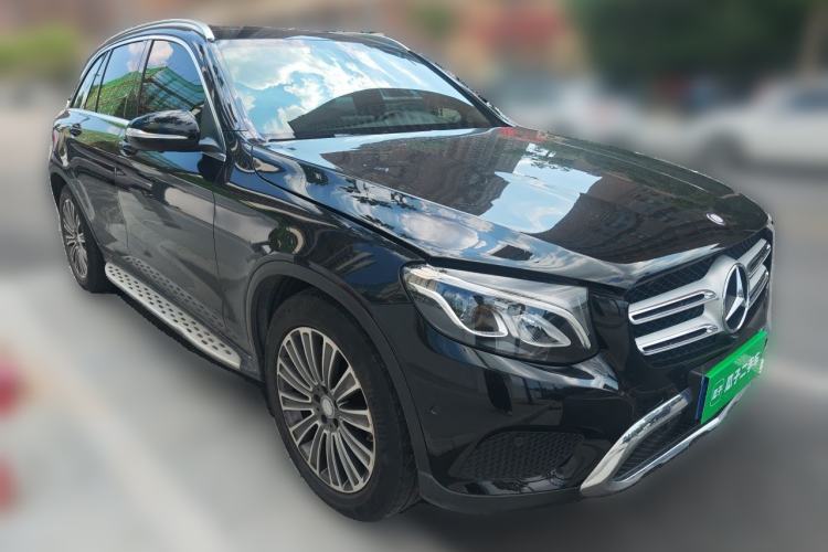 Used Mercedes-Benz GLC 2016 GLC 200 4MATIC Front Right 45 Deg