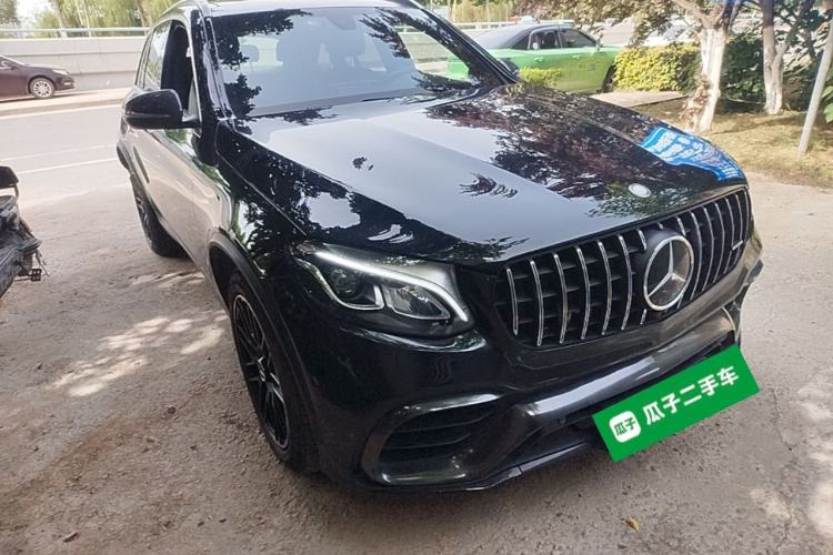 Used Mercedes-Benz GLC 2016 GLC 260 4MATIC Dynamic Edition Front Right 45 Deg