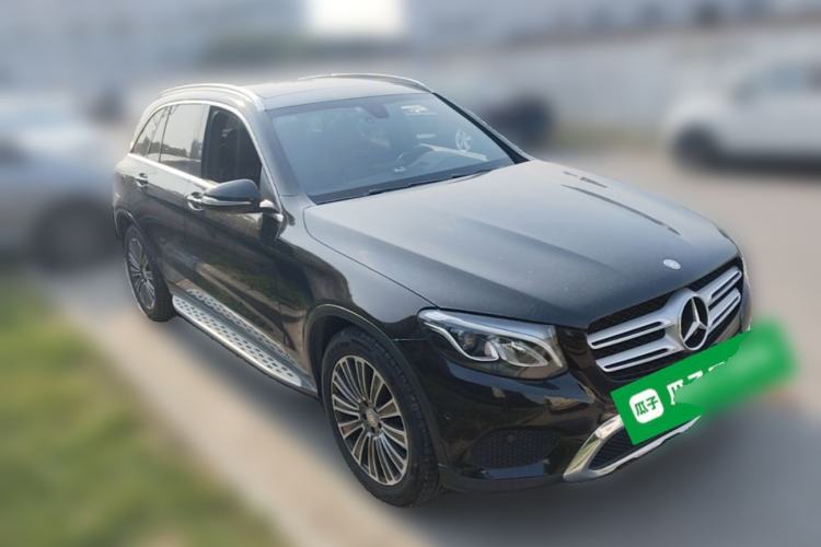 Used Mercedes-Benz GLC 2016 GLC 200 4MATIC Front Right 45 Deg