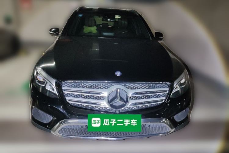 Used Mercedes-Benz GLC 2016 GLC 260 4MATIC Luxury Model Front