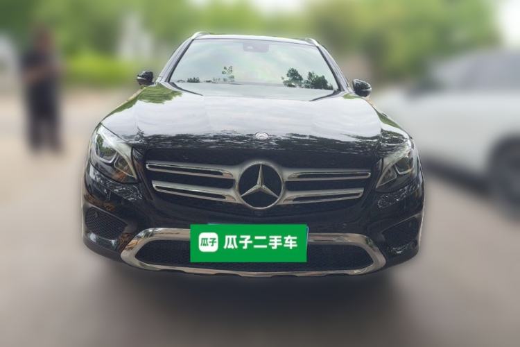 Used Mercedes-Benz GLC 2016 GLC 260 4MATIC Luxury Model Front