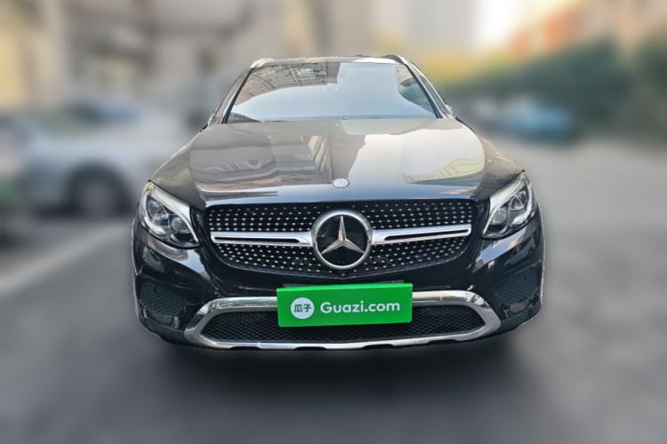 Used Mercedes-Benz GLC 2016 GLC 300 4MATIC Luxury Model Front
