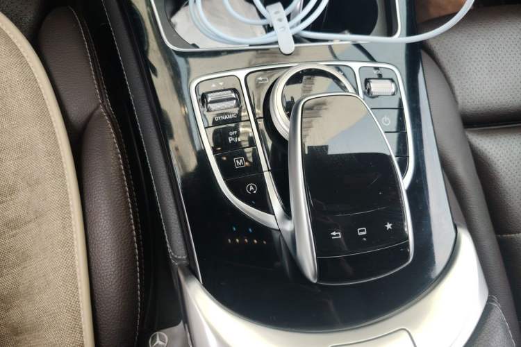 Used Mercedes-Benz GLC 2016 GLC 200 4MATIC Gear Lever