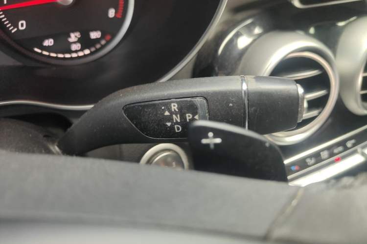 Used Mercedes-Benz GLC 2016 GLC 200 4MATIC Gear Lever