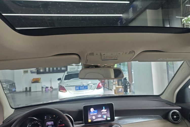Used Mercedes-Benz GLC 2016 GLC 300 4MATIC Dynamic Model Headliner